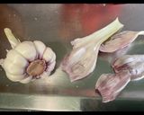 Une image de l'étape 1 de Champignons de Paris à l’ail frais, crème et coriandre.