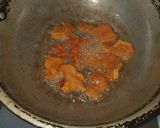 A picture of step 2 of Chilli Chicken.
