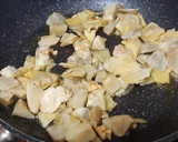 Foto del paso 3 de la receta: Revuelto de alcachofas