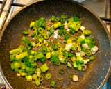 Foto del paso 2 de la receta: Acelgas rehogadas con patatas y pimentón