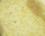 A picture of step 2 of Peper (Raw Papaya) shukto.