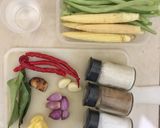 Foto langkah ke 1 dari resep Tumis Buncis Jagung Muda.