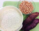 Hình bước làm 1 của món Xôi khoai, lạc mỡ hành phi