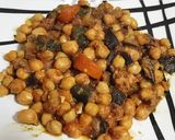 Foto del paso 5 de la receta: Garbanzos con berenjena y calabacín