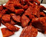 Une image de l'étape 1 de Tortilla Chorizo, oignon, gruyère 🧀🥚.