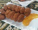A picture of step 5 of Alasanda Vada/Garelu - Andhra Black Eyed Bean Fritters.