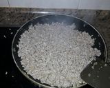 Foto del paso 2 de la receta Macarrones con carne picada tomate y cebolla