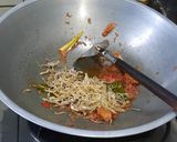 Foto langkah ke 3 dari resep 208. Oseng Pare Tempe.