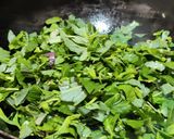 A picture of step 2 of Chaulai saag (Amaranth leaves fry).