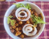 A picture of step 3 of Chickpea masala.