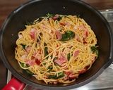 รูปขั้นตอนการทำที่ 4 ของ 🐷🌶..สปาเกตตี พริกแห้งเบคอน