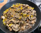 Une image de l'étape 7 de Flan aux champignons, magret de canard et courgette.