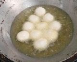 Foto langkah ke 4 dari resep Cara Menggoreng Tahu Bulat Agar Mengembang Tahan Lama.