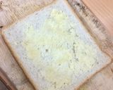 Hình bước làm 3 của món 🍞🍳 Sandwich béo ngậy ngon như ngoài hàng 🥪🥬