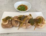 A picture of step 2 of Cow Heels with Spicy Sauce.