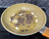 Foto del paso 1 de la receta: Salsa puttanesca para pastas