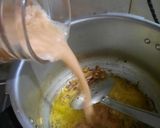 A picture of step 2 of Arvi ka salan.