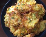 Foto langkah ke 6 dari resep Bakwan Jagung Sayuran.