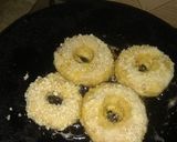 A picture of step 4 of Potato donuts 🍩.