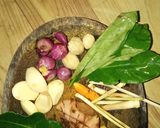 Foto langkah ke 2 dari resep 29. Topping mie ayam.