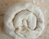 A picture of step 21 of Pizza Paratha.