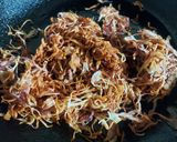 A picture of step 2 of Nizami Chicken Darbari.