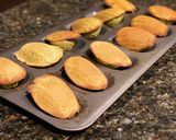Foto langkah ke 6 dari resep Bumpy French Madeleine matcha /green tea.