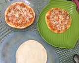 Foto langkah ke 3 dari resep Pizza teflon ayam suwir takaran sendok.