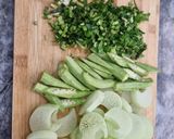 Hình bước làm 1 của món Canh Chua Hến