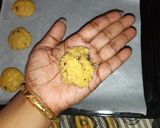 A picture of step 8 of Honey oatmeal choco cookies.