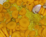 Foto del paso 2 de la receta: Paletillas de conejo en salsa 😋 😋