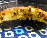Foto del paso 4 de la receta: Budín de naranja y cacao con chips y pasas