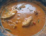 A picture of step 4 of Kerala fish curry.
