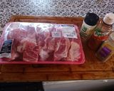 A picture of step 1 of Fried pork pieces.