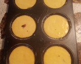 Foto del paso 4 de la receta: Muffins de frutas abrillantadas y maní con pasas de uva