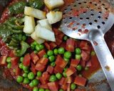 A picture of step 8 of Mutter Paneer Biryani.