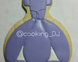 Foto langkah ke 7 dari resep Tutorial : Sofia the First Cookies.