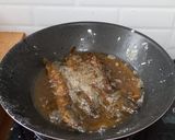 Foto langkah ke 4 dari resep Lele Goreng + sambal.