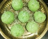 A picture of step 5 of #Nariyal Paan Laddo.