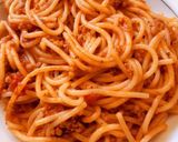 A picture of step 3 of Peri peri spaghetti (Arrabbiata sauce).