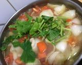 รูปขั้นตอนการทำที่ 5 ของ ซุปไก่มันฝรั่ง 🧅🍗🥔