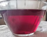 A picture of step 3 of Rose infused water.