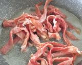 Foto del passaggio 3 della ricetta Ravioli al Radicchio con Crudo Croccante e Piselli 🫛