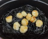 A picture of step 2 of Pasta al Nero di Seppia.