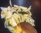 Foto langkah ke 4 dari resep Ayam Saos Mentega Praktis.