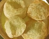 কড়াইশুঁটির কচুরি (Koraisutir Kochuri recipe in Bengali) রেসিপি ধাপ - 7 ছবি