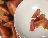 Foto del paso 2 de la receta: Dos ensaladas, para dos gustos. Con caviar de acetto y caviar de aceite de oliva virgen
