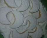 Foto langkah ke 5 dari resep Kue Putri Salju.