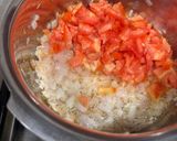 A picture of step 1 of Special curd curry.