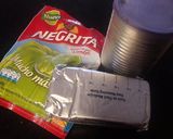 Foto del paso 1 de la receta Gela de Agua sabor Limón y Queso Crema a lo Carmelita!!!!